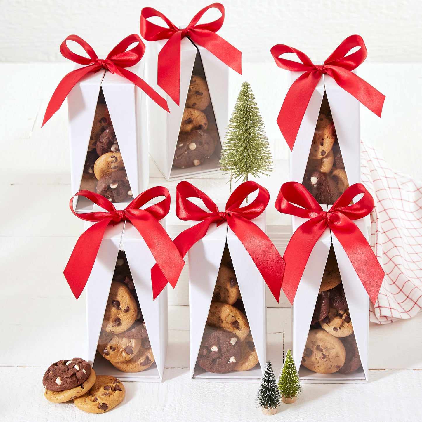 Mini Tree of Treats Nibblers® Boxes 6-Pack