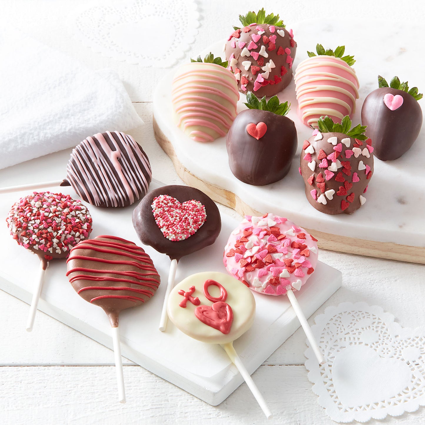 Valentine's Day Belgian Chocolate Strawberries & Nibblers® Pop