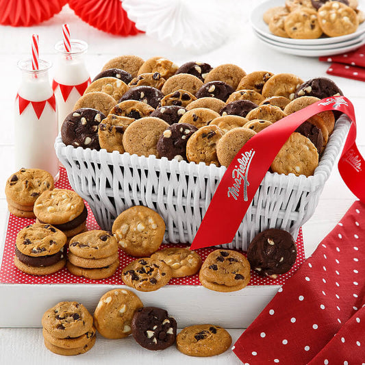 Personal Nibblers White Basket